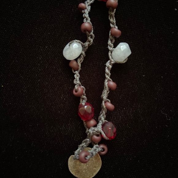 String beaded necklace or bracelet.Very versatile - Picture 1 of 4